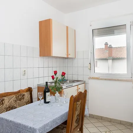 Miki 17 Apartmán Štinjan